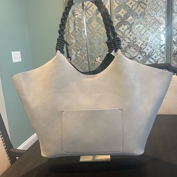 NWT DKNY Paula Tote Bag - Picture 5 of 8